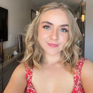 Meet your Posher, Kaylee